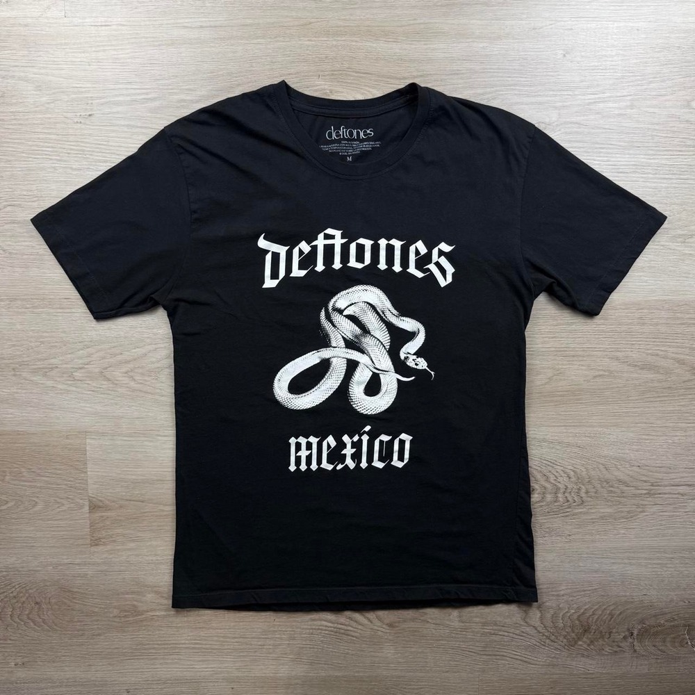 Deftones Mexico City Monterrey 2026 Tour Snake Graphic Concert T-Shirt M
